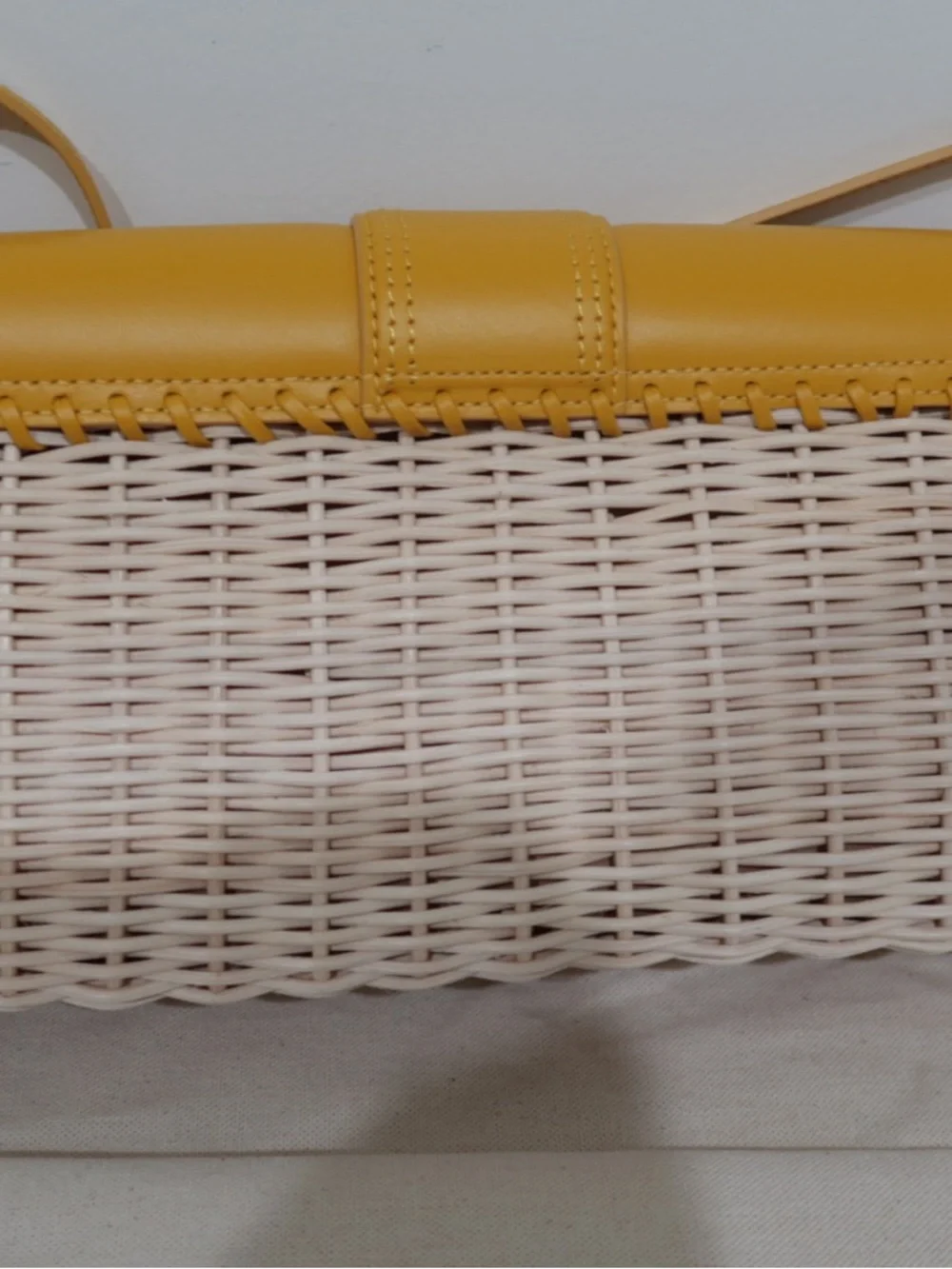 Jacquemus Le Bambino leather and raffia shoulder bag NEW - Picture 4 of 4